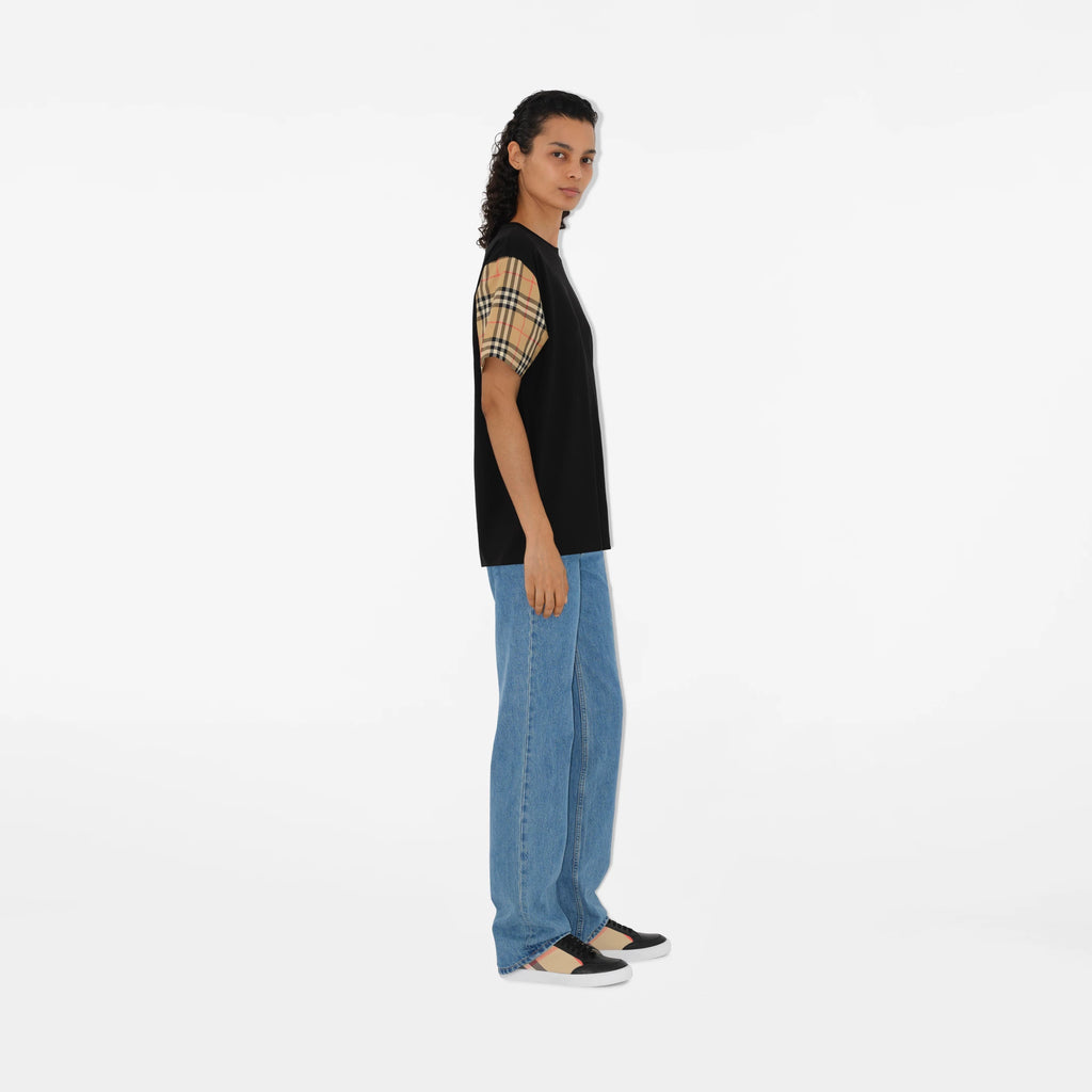 BURBERRY Carrick T-shirt Black with Check sleeves