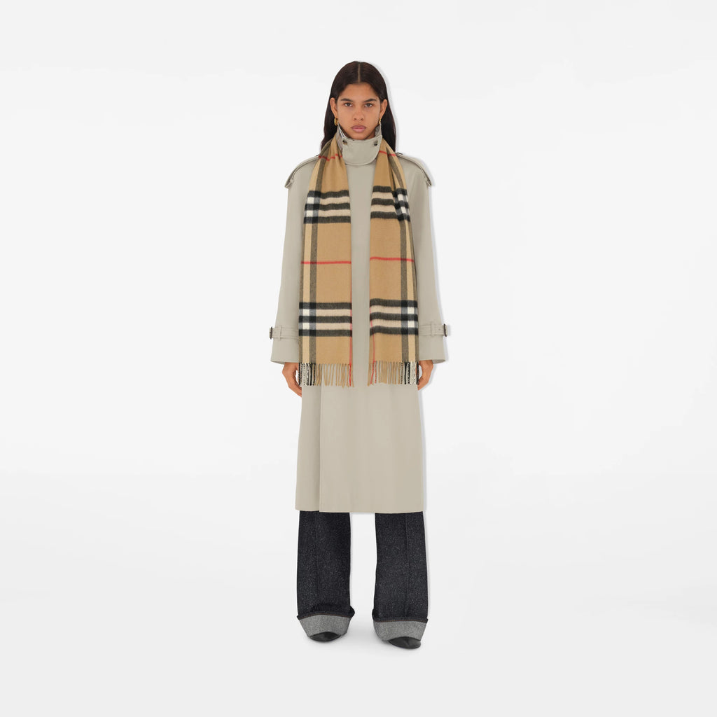 BURBERRY The Classic Check Cashmere Scarf